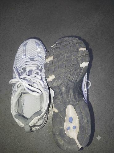 Личные вещи: Мужские кроссовки, 36.5, New Balance, Б/у, цвет - Белый — 2