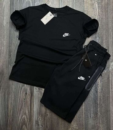 Trenerke: Muski komplet
S - 2xl
3900
Album np na lalafo.rs — 8 Trenerke: Muski komplet
S - 2xl
3900
Album np — 8