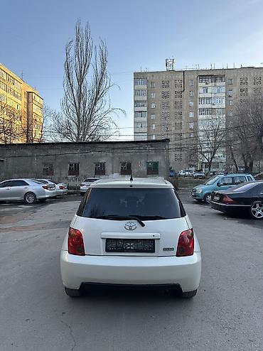 Toyota: Toyota ist: 2003 г., 1.3 л, Автомат, Газ, Хэтчбэк — 5