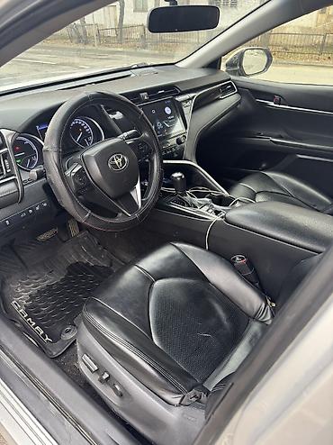 Toyota: Toyota Camry: 2018 г., 2.5 л, Вариатор, Гибрид, Седан — 9