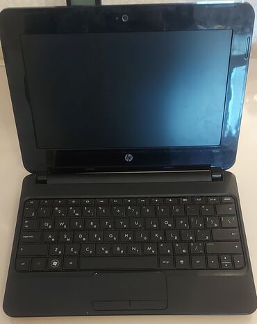 mini laptop: Intel Atom, 2 GB