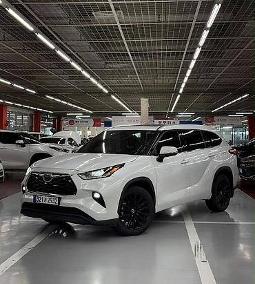 2023: Toyota Highlander: 2023 г., Гибрид, Кроссовер — 2