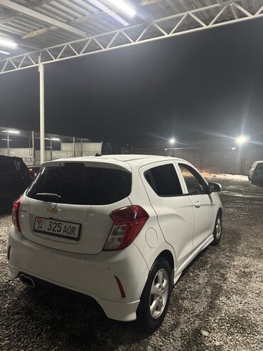 Chevrolet: Chevrolet Spark: 2019 г., 1 л, Вариатор, Бензин, Хэтчбэк — 9