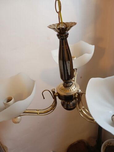Şəkil və rəsmlər üçün çərçivələr: Çılçıraq, 3 lampa