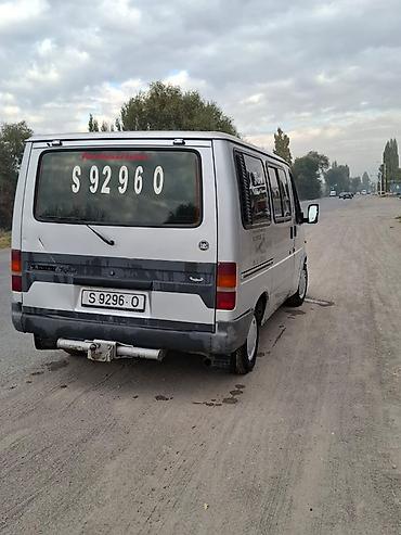 golf gt: Ford Transit: 1990 г., 2 л, Механика, Бензин, Бус — 3