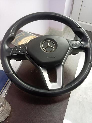sükan: Mercedes-Benz avtomobilləri üçün çoxfunksiyalı sükan. Dəri örtüklü 3 — 1