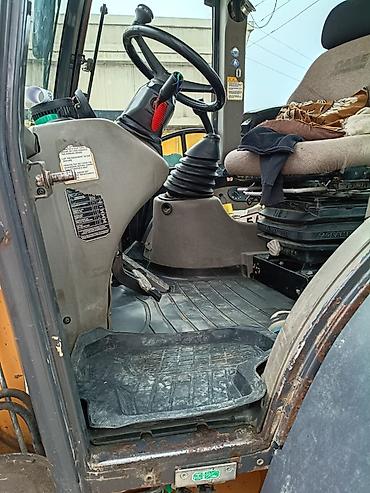 Ekskavatorlar: Traktor əla və ideal vəziyətdədi 2013 ilinə qörə cox az sürülüb 7850 -da lalafo.az — 20 Ekskavatorlar: Traktor əla və ideal vəziyətdədi 2013 ilinə qörə cox az sürülüb 7850 — 20