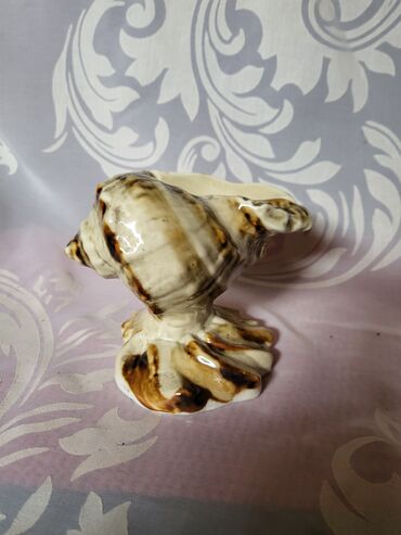 Ostalo posuđe: Pepeljara skoljka,rucni rad kineski porcelan 70,80te. Pepeljara — 3