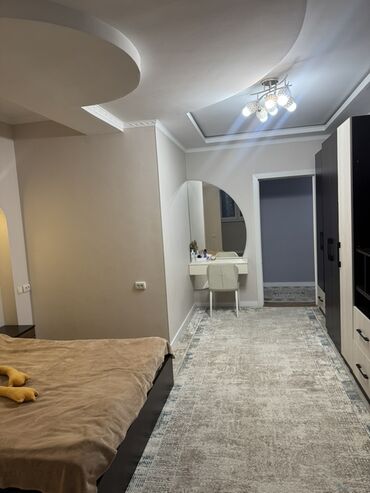 Кухонные гарнитуры: Кухонный гарнитур, цвет - Белый, ДСП — 22