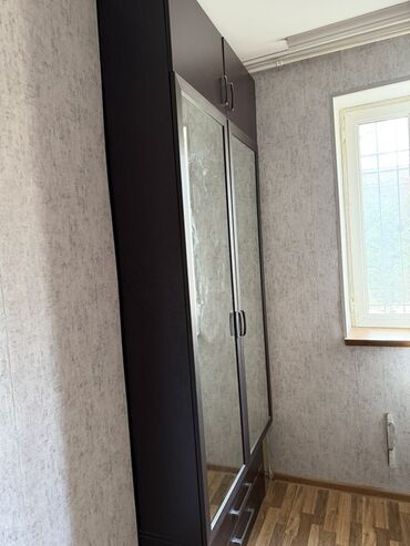 Masa və oturacaq dəstləri: Mətbəx üçün, Dördbucaq masa, 6 stul — 9