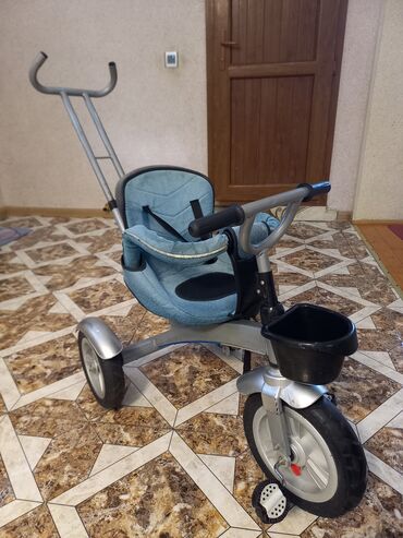 Uşaq velosipedləri: Uşaq üçtəkərli velosipedi + ( maşin hediyye ) 250 azn alinib. cox — 7