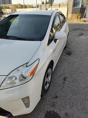 byd e1: Toyota Prius: 2012 г., 1.8 л, Вариатор, Гибрид, Хэтчбэк — 2