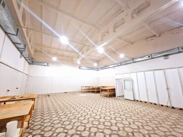 Anbar və emalatxanalar: Təsərrüfatınızın və malınızın etibarlı saxlanması üçün anbarlar — 1