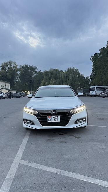 Продажа авто: Honda Accord: 2018 г., 1.5 л, Автомат, Бензин, Седан — 4
