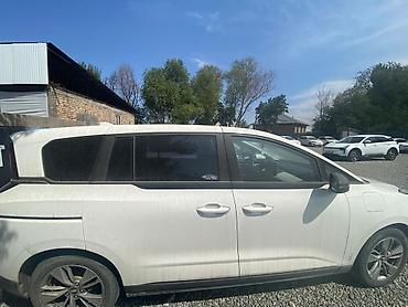 kaiyi e5: FAW Besturn: 2024 г., Автомат, Электромобиль, Минивэн — 3