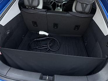 byd e1: Chevrolet Volt: 2017 г., 1.5 л, Автомат, Гибрид, Лифтбек — 6