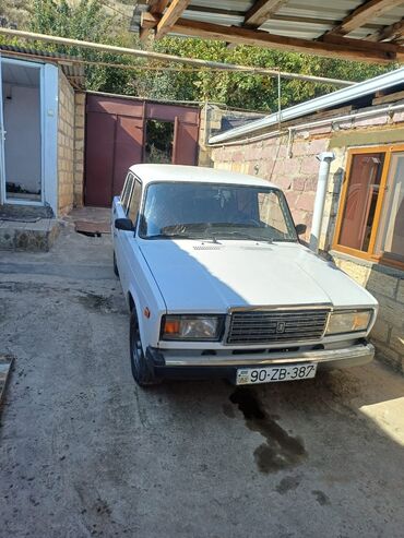 spoiler satilir: VAZ (LADA) 2107: 1.6 l | 2002 il 200000 km