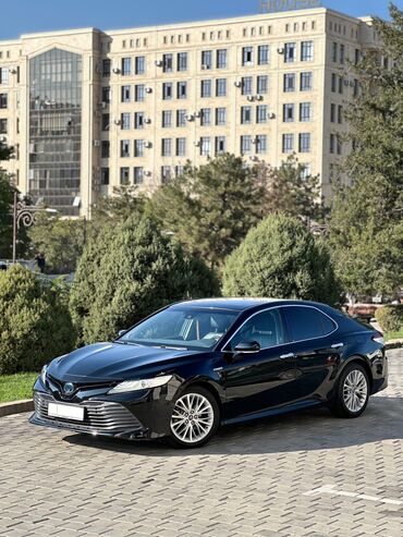 рейка на камри: Toyota Camry: 2018 г., 2.5 л, Автомат, Гибрид, Седан