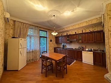 Квартиры: 3 комнаты, Новостройка, 160 м² — 5