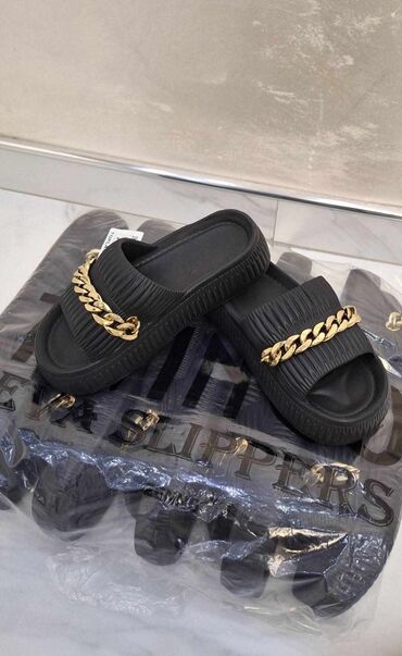 papuce crocs: Fashion slippers, Badura