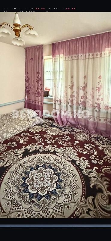 жильем: Продаётся жилой дом с большим участком. Адрес: село Полтавка — 2