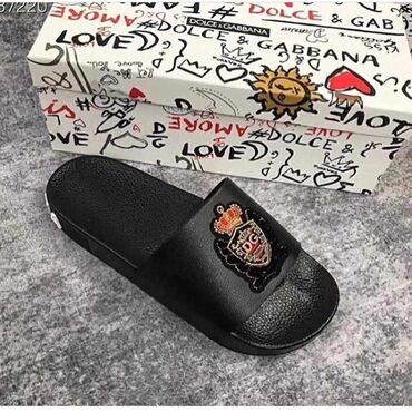 Səndəl və şəp-şüplər - Azərbaycan: Dolce Gabanna