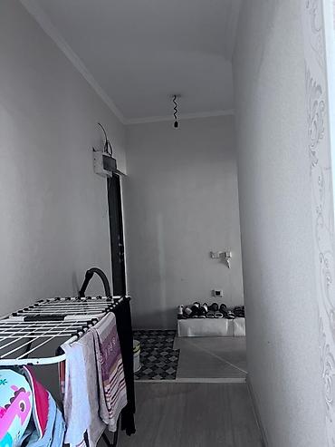 Продажа квартир: 1 комната, 44 м², ул. Баха / Гагарина 108 серия, 5 этаж, Косметический ремонт — 3