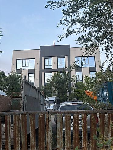 Здание, 1100 м²