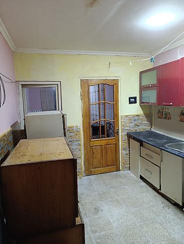 Həyət evləri və villalar: Bakıxanov qəs. 2 otaqlı, 35 kv. m, Kredit var, Təmirsiz — 3