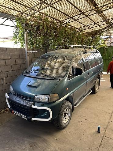 митсубиси делика купить: Mitsubishi Space Gear: 1994 г., 2.8 л, Автомат, Дизель, Минивэн — 4