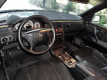 чайка автомобиль: Mercedes-Benz E-Class: 2001 г., Седан — 5