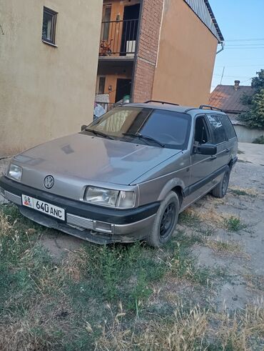 запчасти на опель вектра а: Volkswagen Passat: 1988 г., 1.8 л, Механика, Бензин, Универсал