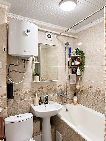 снять квартира ош: 2 комнаты, 45 м², Молодая Гвардия Хрущевка, 2 этаж, Евроремонт — 1