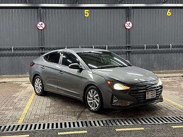 Hyundai: Hyundai Elantra: 2019 г., 2 л, Типтроник, Бензин, Седан — 2
