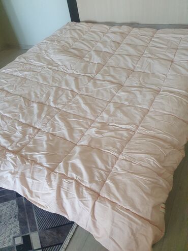 синтепоновые одеяла: Одеяло синтепон 190×225