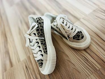 Детская обувь: Zara kids. 32 ölçüdür. 1 dəfə geyinilib. Əla vəziyyətdədir. Dəyərindən — 6