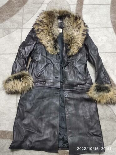 пальто с мехом бишкек: Пальто, L (EU 40)