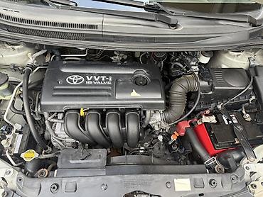 версио: Toyota Corolla Verso: 2003 г., 1.8 л, Автомат, Бензин, Универсал — 8
