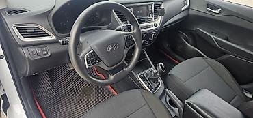 Другие детали салона: Hyundai Solaris — интерьер и оснащение - Салон: тканевая обивка — 5