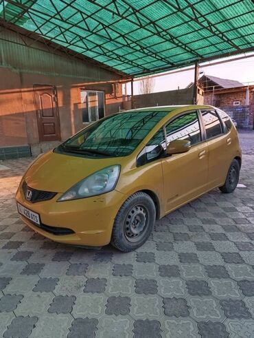 Honda: Honda Jazz: 2009 г., 1.4 л, Механика, Бензин, Хэтчбэк