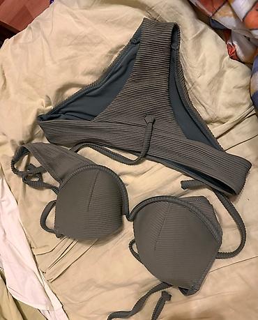 pull bear: Раздельный купальник, С пуш ап, S — 2