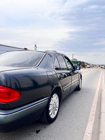 x class: Mercedes-Benz E-Class: 1999 г., 2.4 л, Автомат, Бензин, Седан — 5