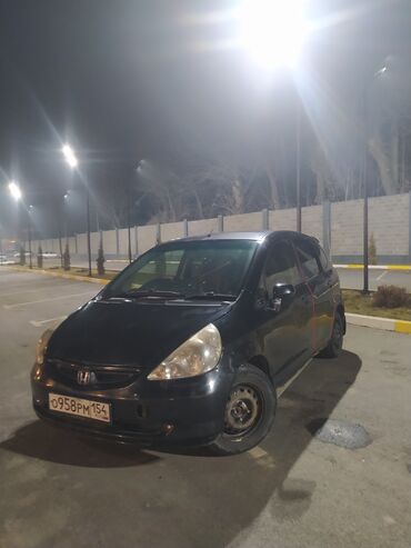 лабой: Honda Fit: 2003 г., 1.3 л, Автомат, Бензин, Универсал