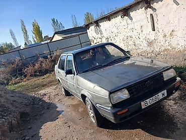 Транспорт: Volkswagen Jetta: 1988 г., Механика, Седан — 3