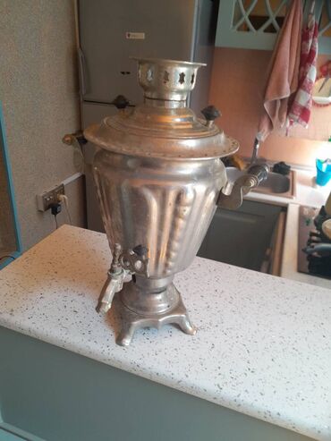 Meyvə və tərəvəz qurudan aparatlar: İşlənmiş Od Samovar, 3 l, Ünvandan götürmə