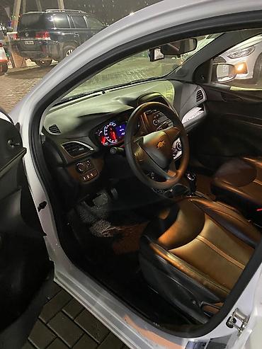 Chevrolet: Chevrolet Spark: 2019 г., 1 л, Автомат, Бензин, Хэтчбэк — 13