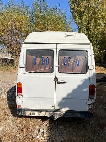 Mercedes-Benz: Mercedes-Benz T1: 1988 г., 2.4 л, Механика, Дизель, Бус — 3