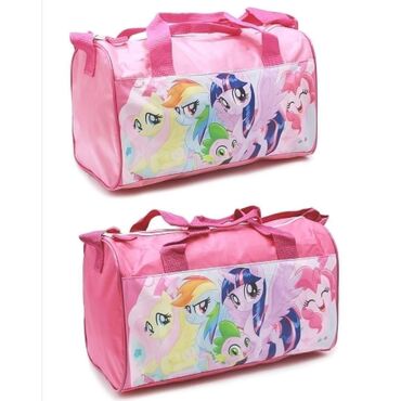 Sportske torbe i rančevi: Dečije torbe za trening/putovanja . 38*22
Cena 1600 din — 25