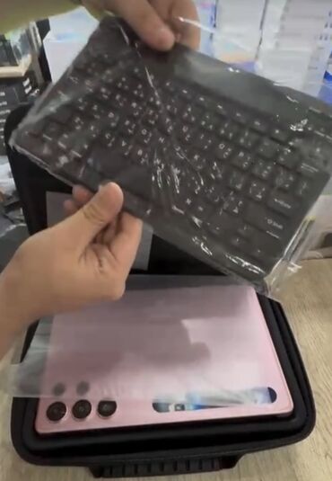 Digər planşetlər: Umiio S25 Ultra Sim kart desteyi var (Dual Sim) Əməliyyat sistemi - — 7