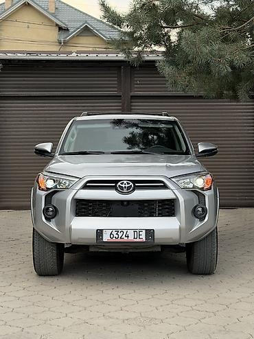4ranner: Toyota 4Runner: 2023 г., 4 л, Автомат, Бензин, Внедорожник — 4